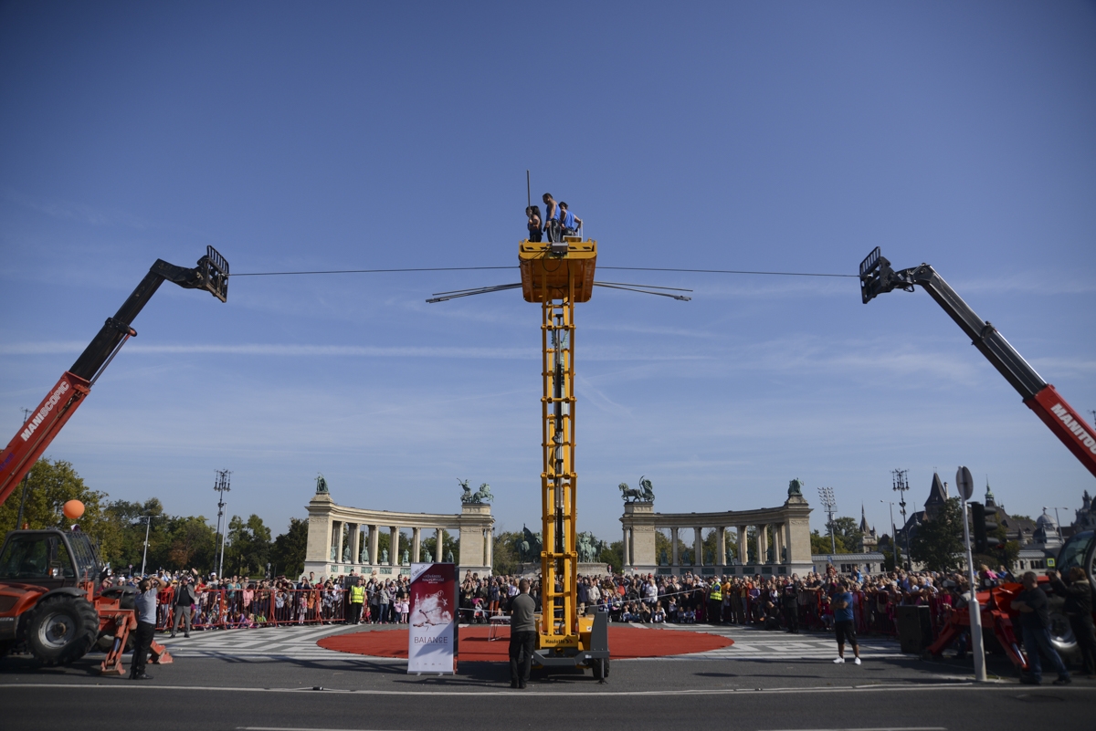 Premier előtt: Parádé!