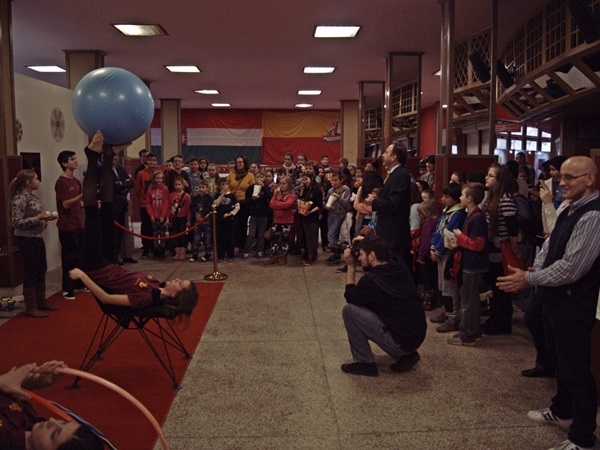 Baranya megyei iskolások a cirkuszban