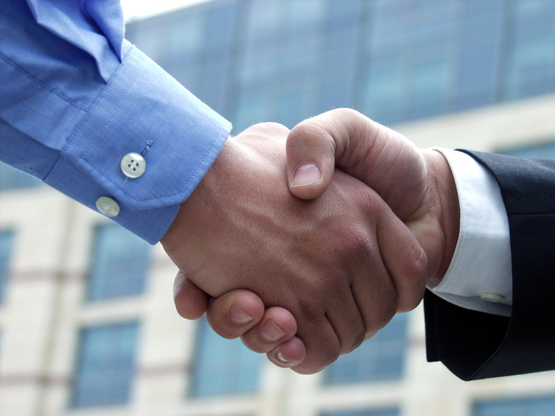 Kereskedelmi vezető és ügyfélkapcsolati kommunikátor pozícióba keresünk munkatársat