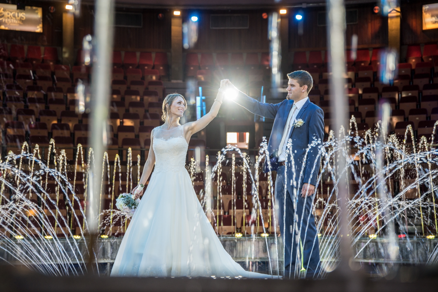 Körbelocsoltuk az ifjú párt