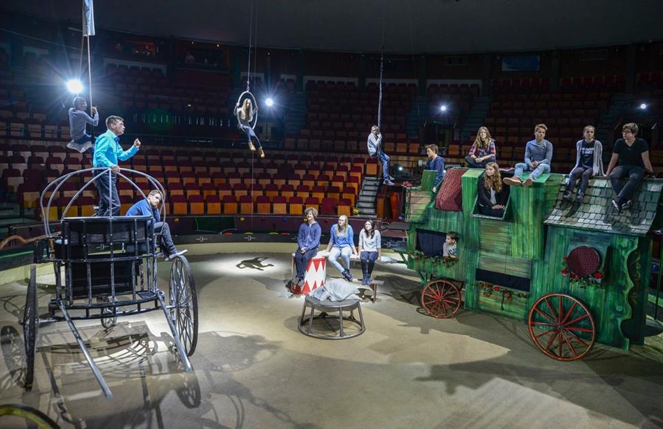 Rendhagyó matematikaóra a Fővárosi Nagycirkuszban