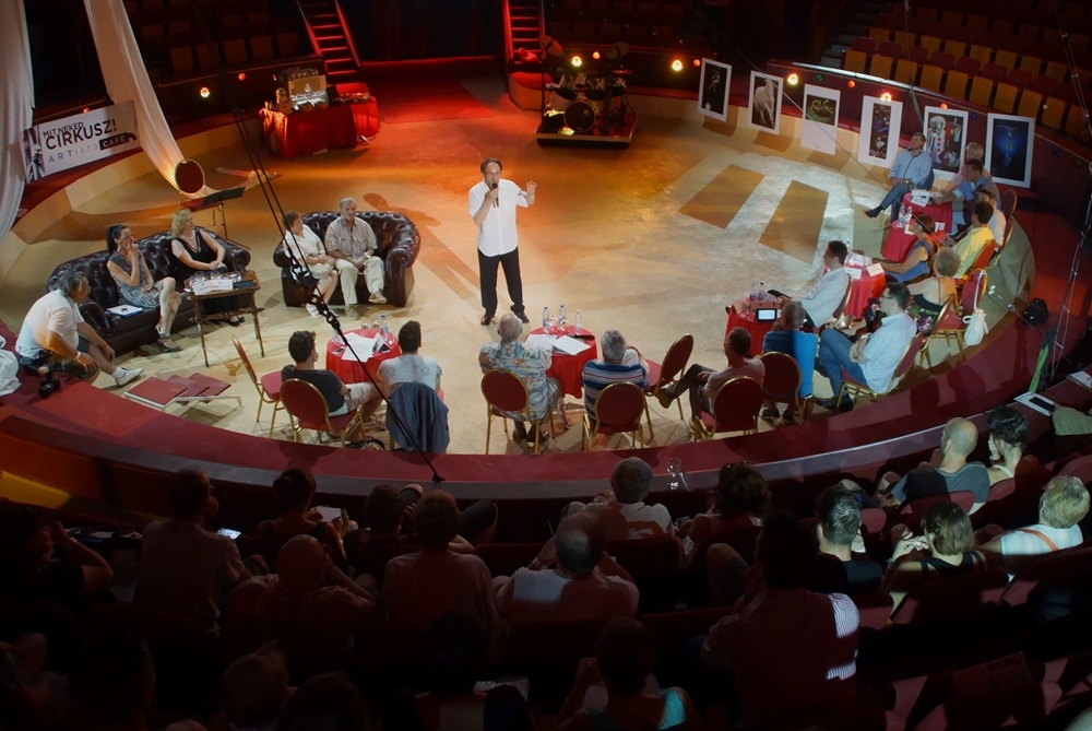 ARTista Café - Társművészetek a cirkuszban