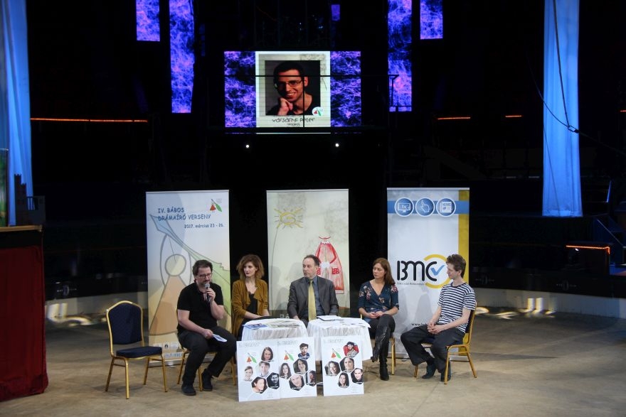 Idén cirkusz a Napsugárban - kezdődik a Bábos Drámaíró Verseny