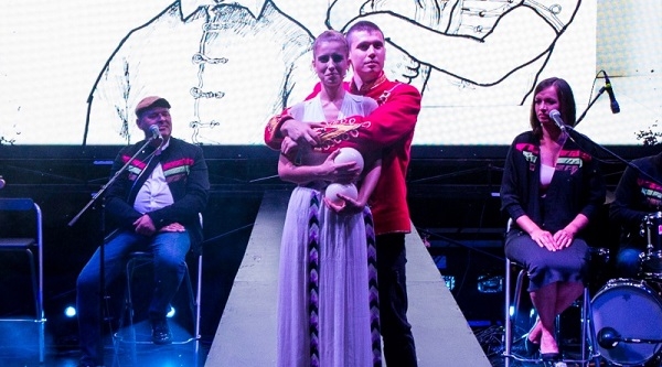 Ezüstbojtár – János vitéz története a Szarvasi Vízi Színházban