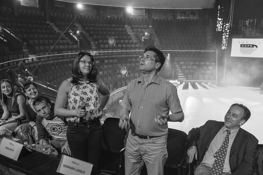 Számadó tanár úr díjazott lesz!