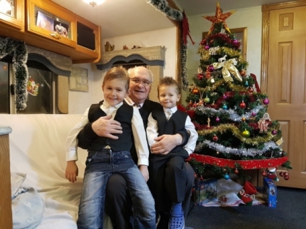 250 év cirkusz neves művészekkel - a holnapi 15 órai előadáson díszvendégünk lesz Eötvös Tibor „Szandi”