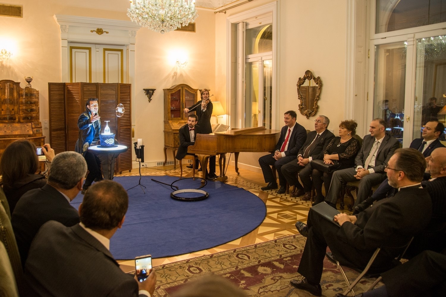 Artistaművészek az argentin nagykövetségen