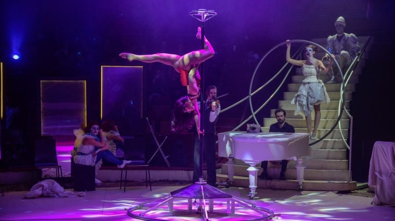 Szerelem a manézsban