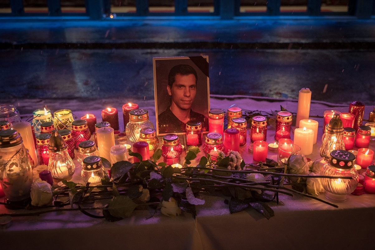 Meg­ható, ren­ge­te­gen vet­tek bú­csút az el­hunyt po­rond­mes­ter­től