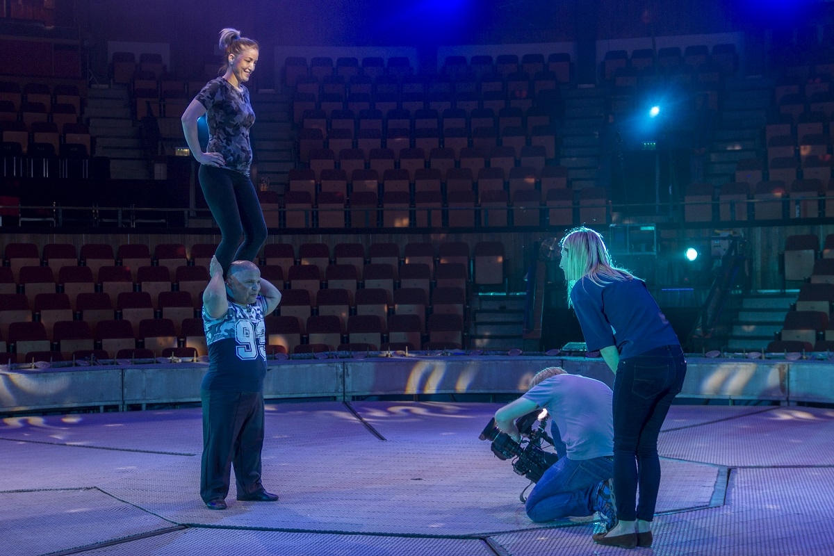 A Fókusz stábja felvételt készített Hrisafis Gábor artistaművésszel a Fővárosi Nagycirkuszban!