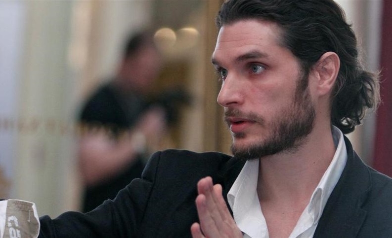 Cirkuszhercegnő: A szerelem, ahol az egyik fél nem tud a másik szerelméről