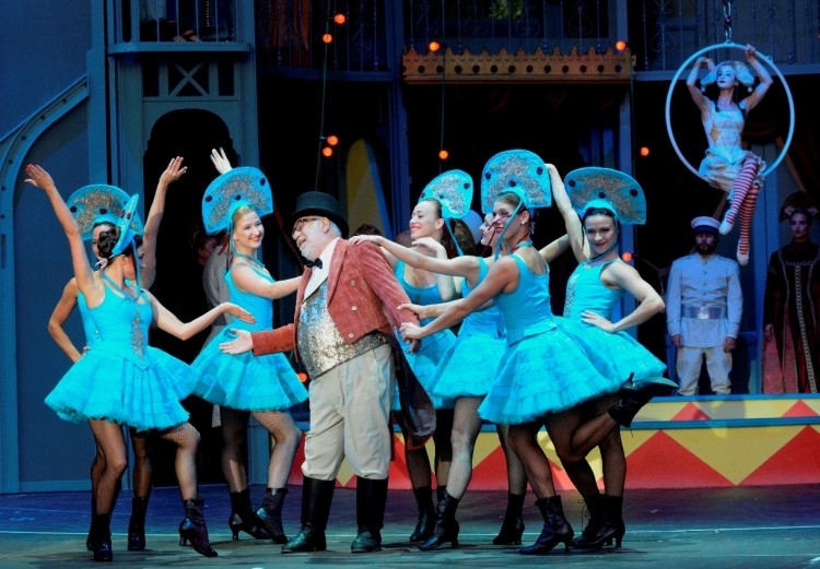 A cirkuszhercegnő Miskolcon hódít