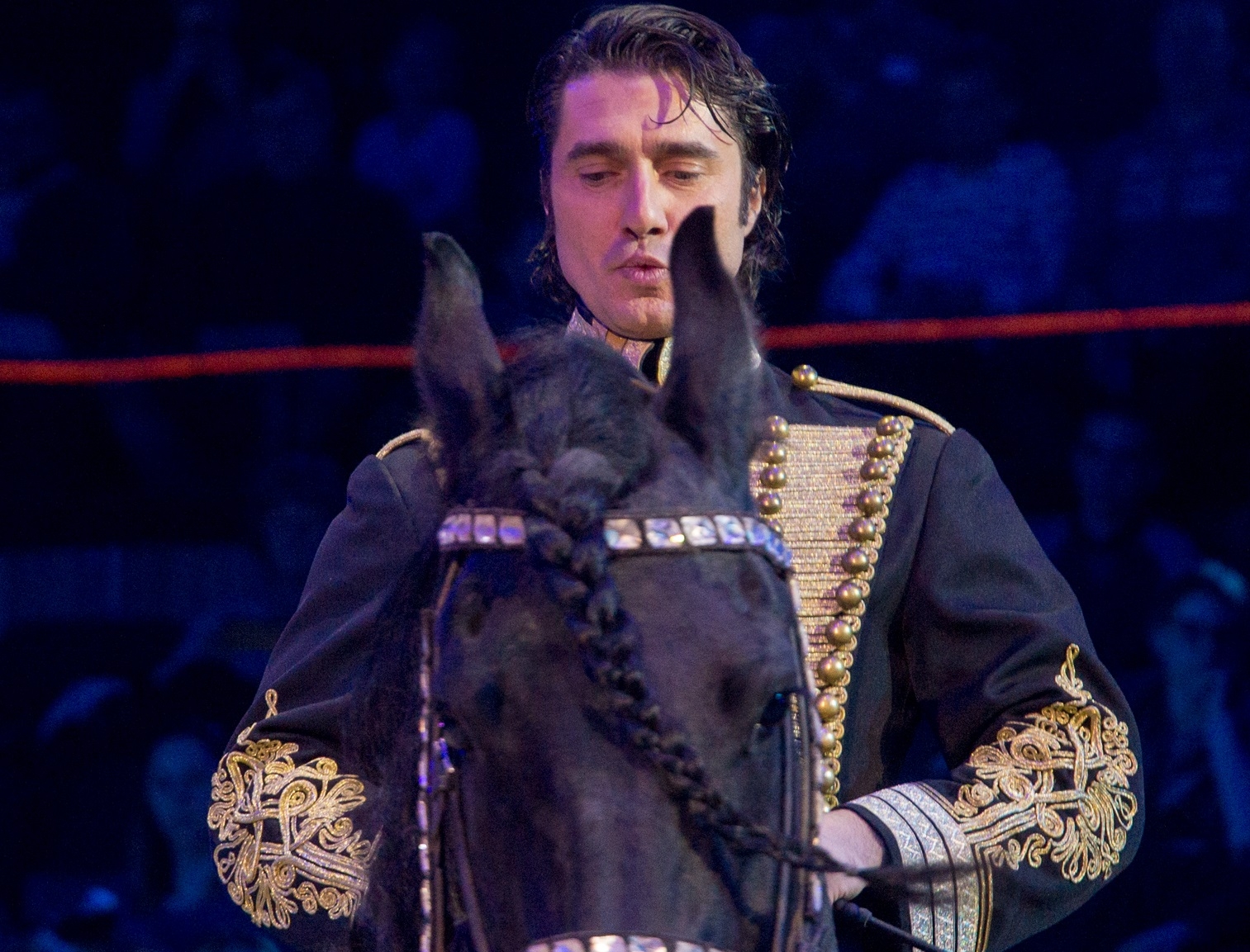 Marton Árpád: Egy régi kép a porban