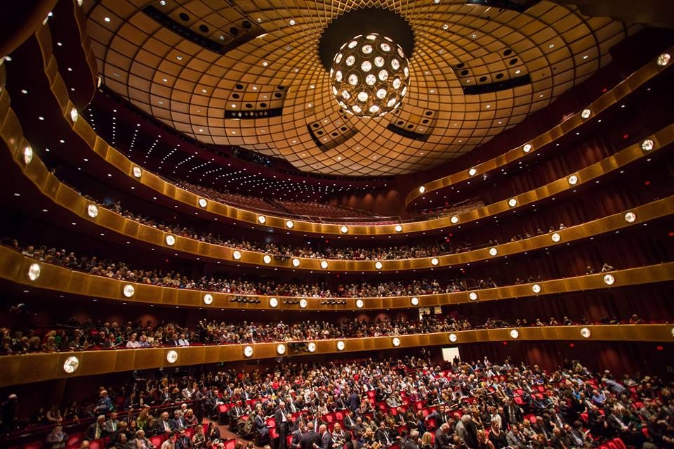 Szenzációs artistasiker a New York-i összművészeti gálaesten!