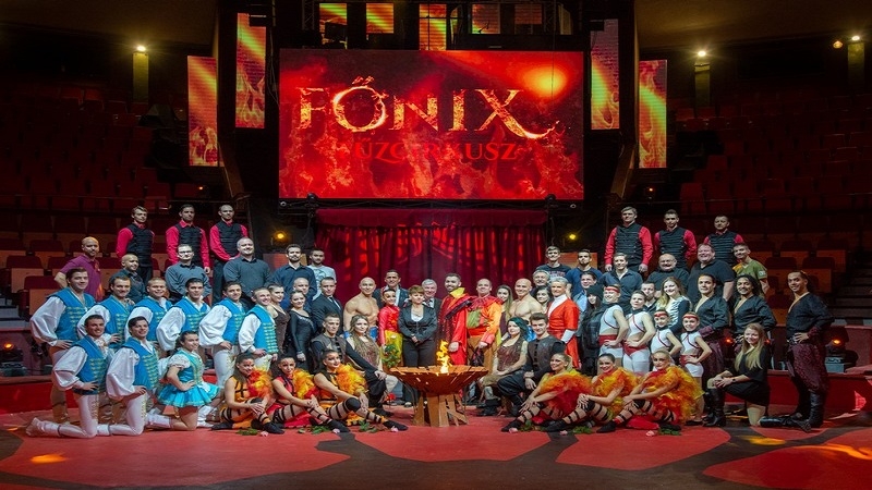 Világszínvonalú műsort rendeztek a Rippel testvérek a Nagycirkuszban