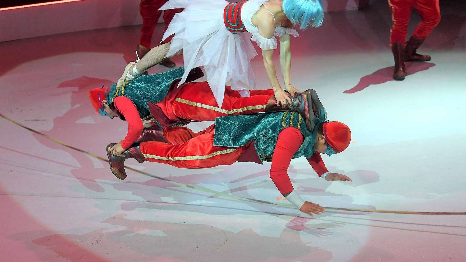 Bóta Gábor: Játékos elegancia