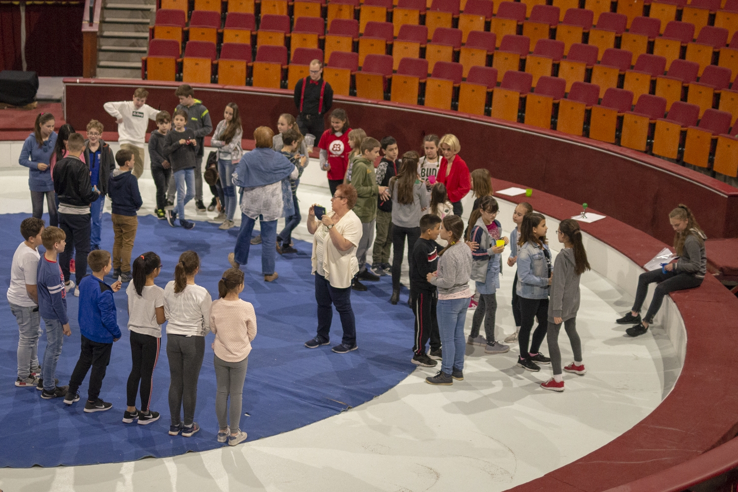 Meseóra a cirkuszban – Boldizsár Gizi rendhagyó órája