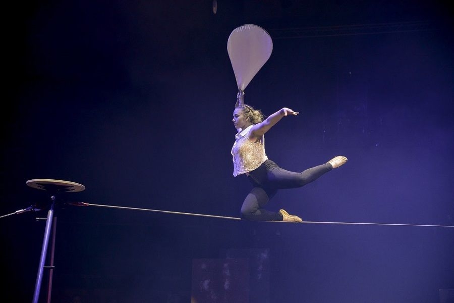Cirkuszművészet a St. Martin koncerten!