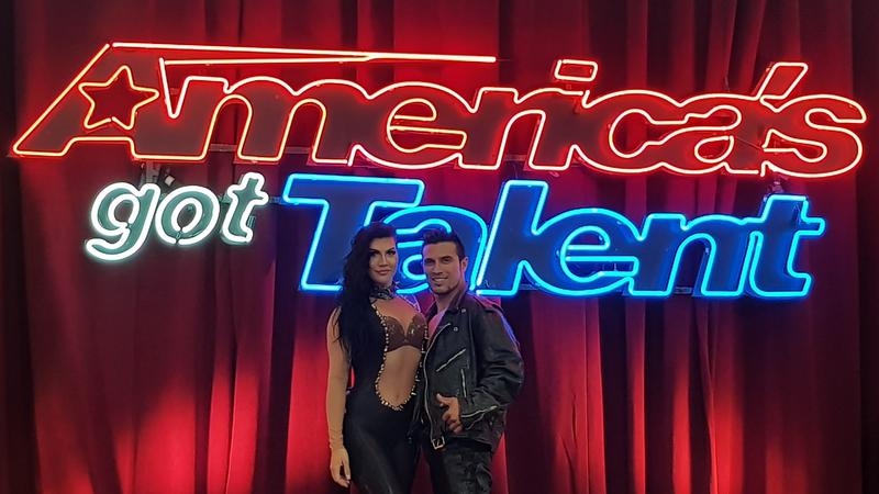 Állva tapsolt nekik az America’s Got Talent zsűrije: mindenki a magyar akrobataduót csodálja