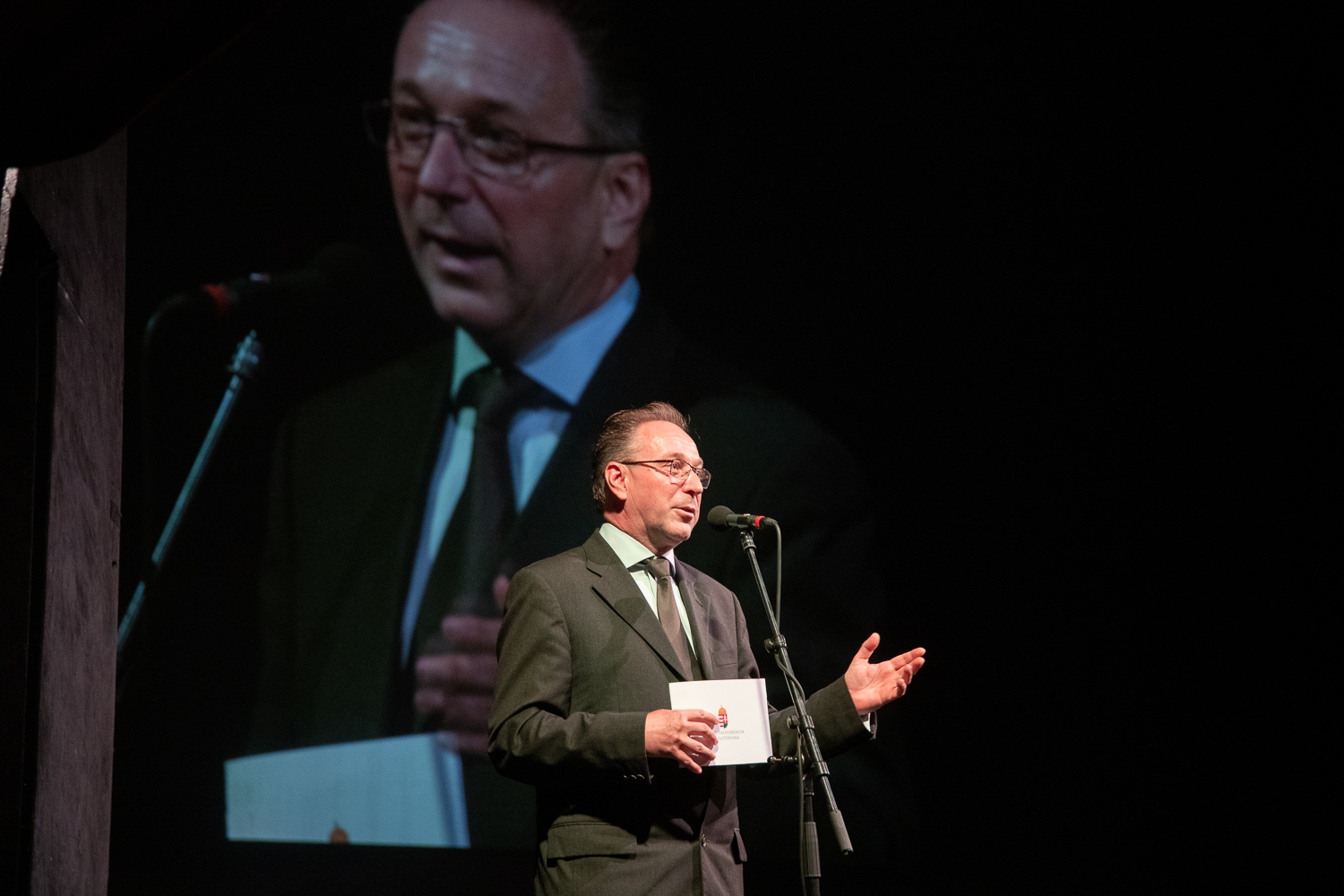 Csapatmunkával a magasba – A Fővárosi Nagycirkusz artistáinak produkciójával nyílt meg a 2019/2020-as színházi évad