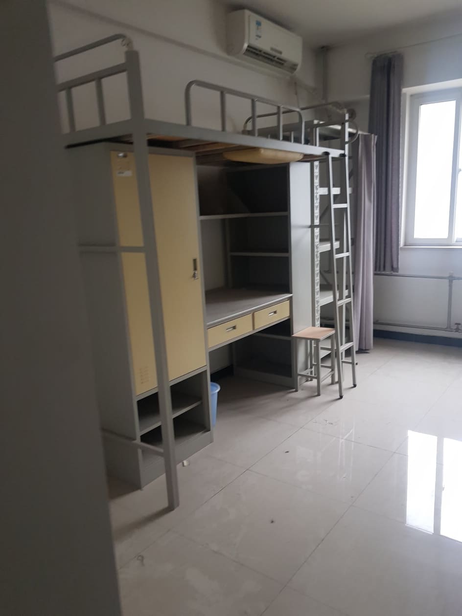 76693323_681614739032402_5546710131162480640_n