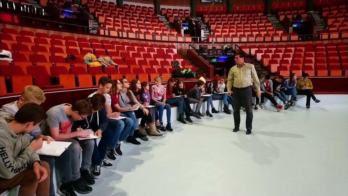 Hópehely és jégkristály – Geometria a porondon