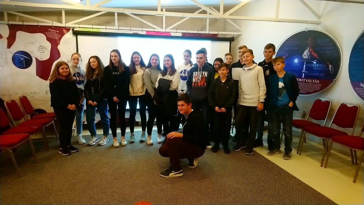 Rendhagyó matematika óra a Fővárosi Nagycirkuszban   