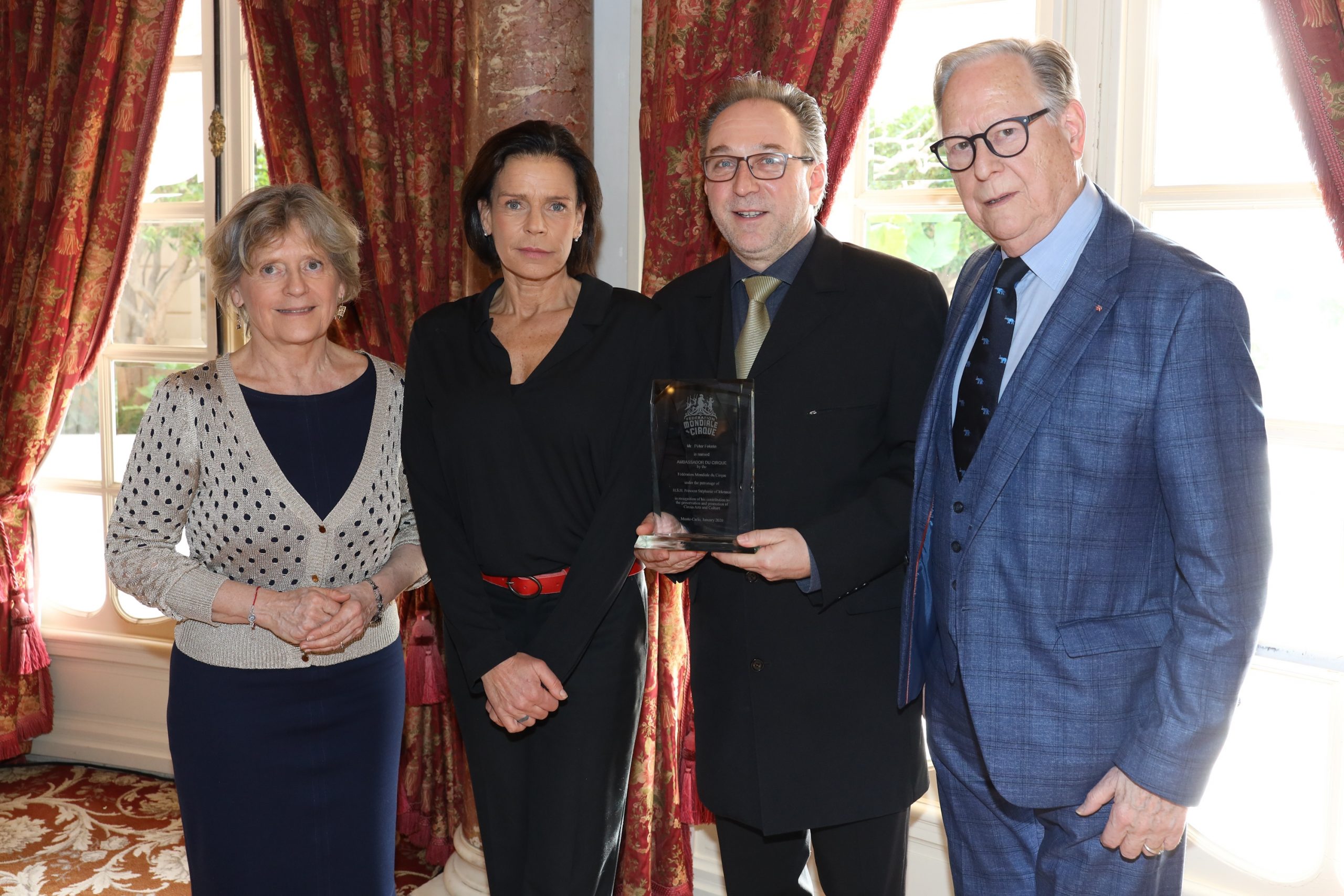 A világ cirkuszművészetének nagykövete lett Fekete Péter