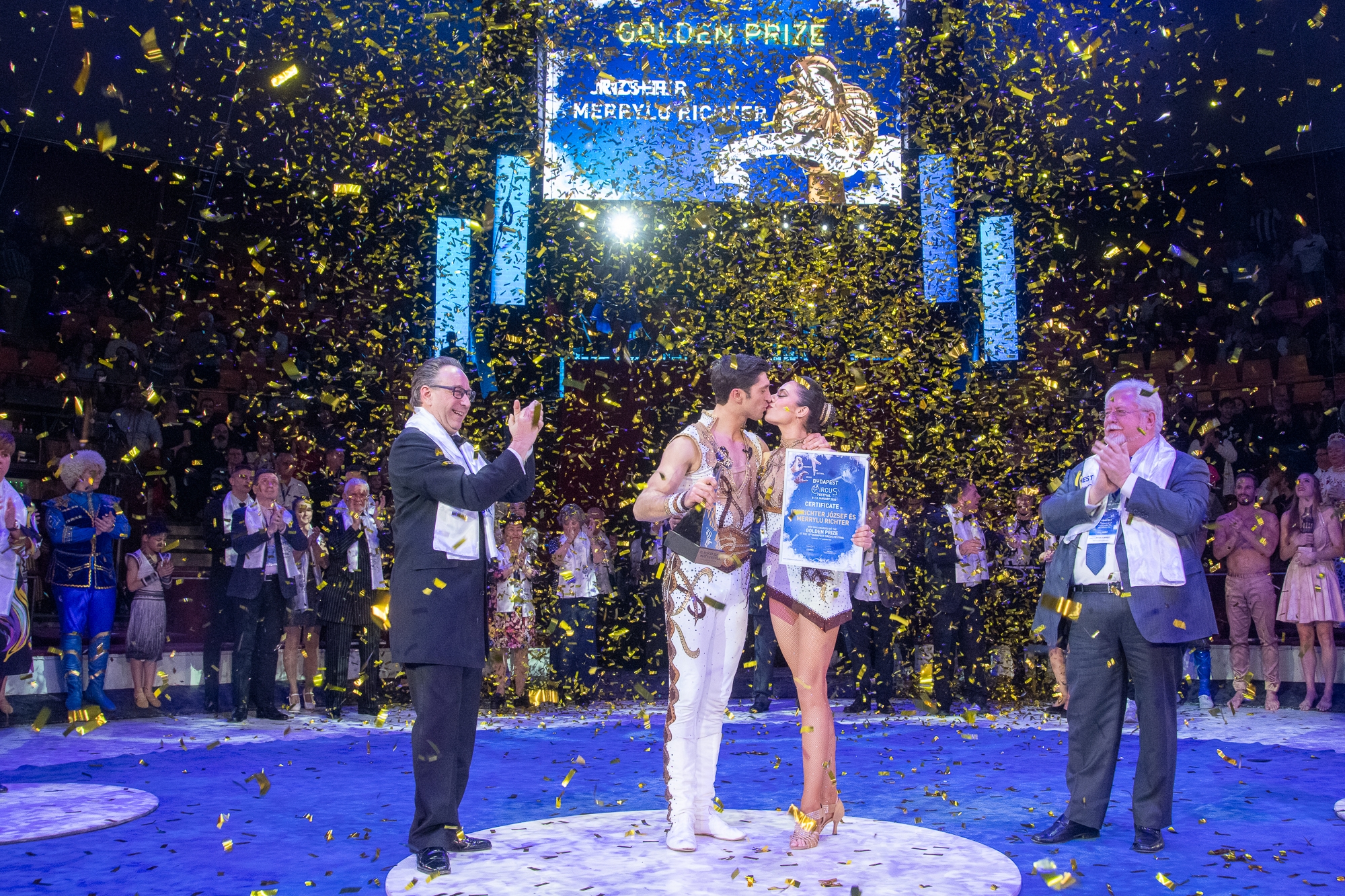 Díjesővel ért véget a világ egyik legrangosabb cirkuszfesztiválja Budapesten   