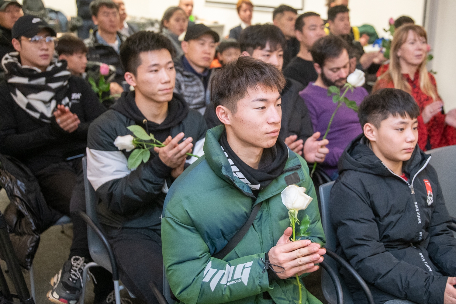 Megérkeztek a kínai artistaművészek a cirkuszfesztiválra   